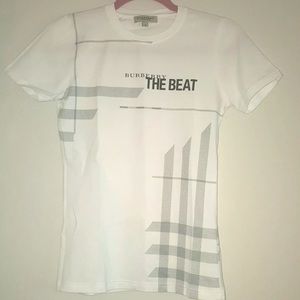 Burberry t shirt